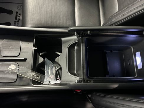 Used 2025 Hyundai Santa Fe Calligraphy image 19