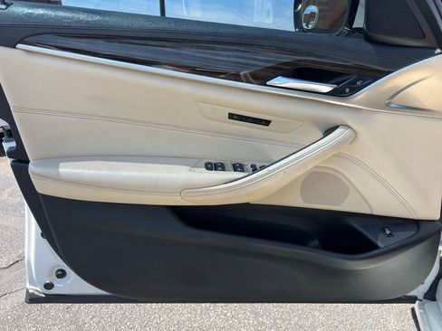 Used 2017 BMW 530i RWD image 35