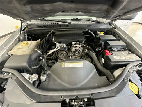 Used 2008 Jeep Grand Cherokee Laredo AWD/4WD image 32