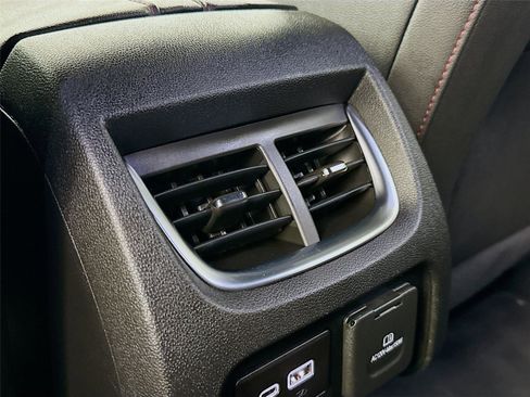 Used 2023 Chevrolet Blazer RS w/ Enhanced Convenience Package image 26