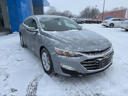 Used 2025 Chevrolet Malibu LT image 5