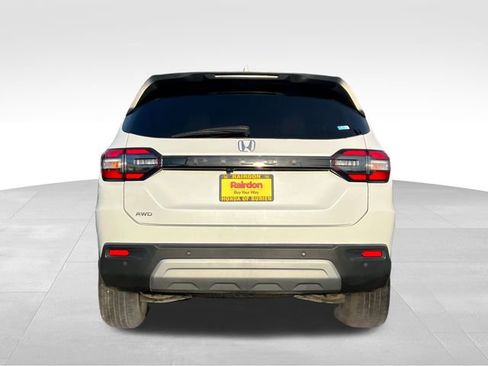 Used 2023 Honda Pilot EX-L image 8