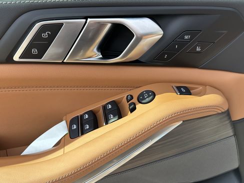 Used 2026 BMW X5 xDrive40i image 14