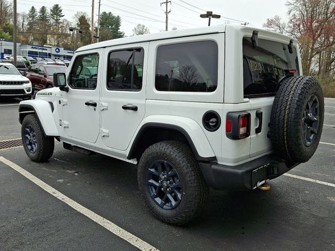 New 2026 Jeep Wrangler Unlimited Sport image 4