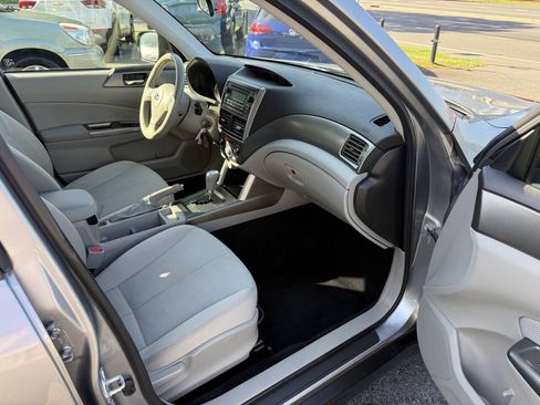 Used 2011 Subaru Forester 2.5X Premium AWD/4WD image 13