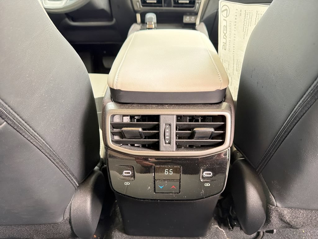 Certified 2024 Lexus RX 350 FWD w/ Technology Package image 18