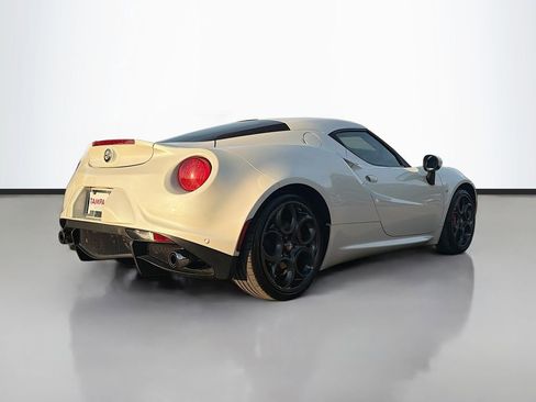 Used 2016 Alfa Romeo 4C Base w/ Convenience Group - Coupe image 3