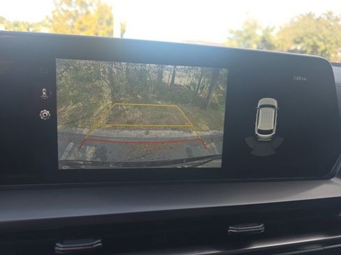 Certified 2025 Kia Telluride S image 18