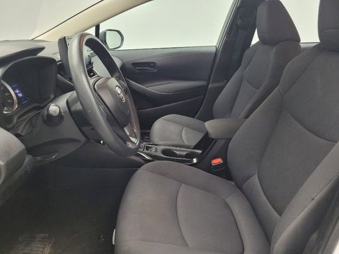 Used 2022 Toyota Corolla LE image 17