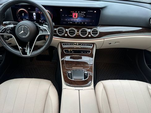 Used 2022 Mercedes-Benz E 350 Sedan image 17