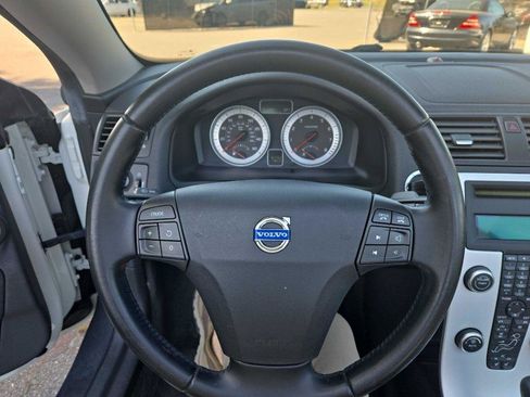 Used 2012 Volvo C70 T5 w/ Climate Pkg FWD image 16