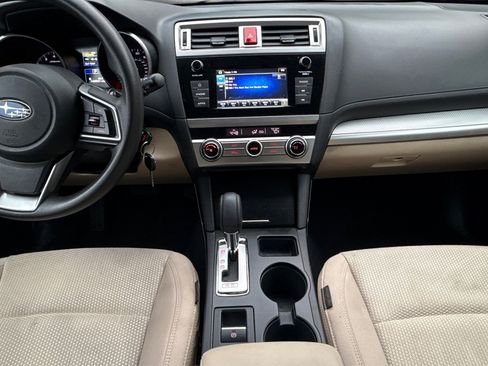 Used 2018 Subaru Outback 2.5i AWD/4WD image 38