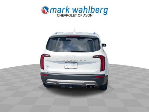 Used 2022 Kia Telluride EX w/ EX Premium Package AWD/4WD image 7