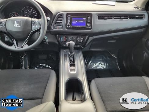 Certified 2022 Honda HR-V LX image 12