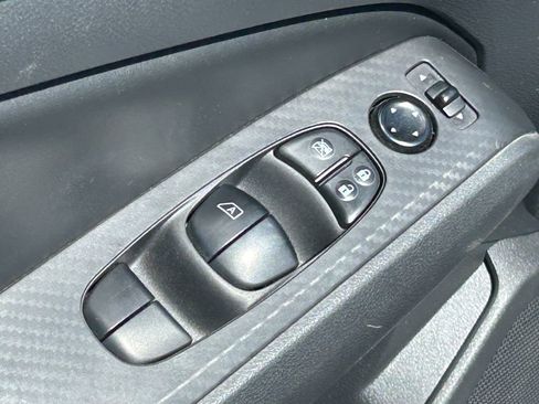 Used 2022 Nissan Altima 2.5 SV FWD image 28