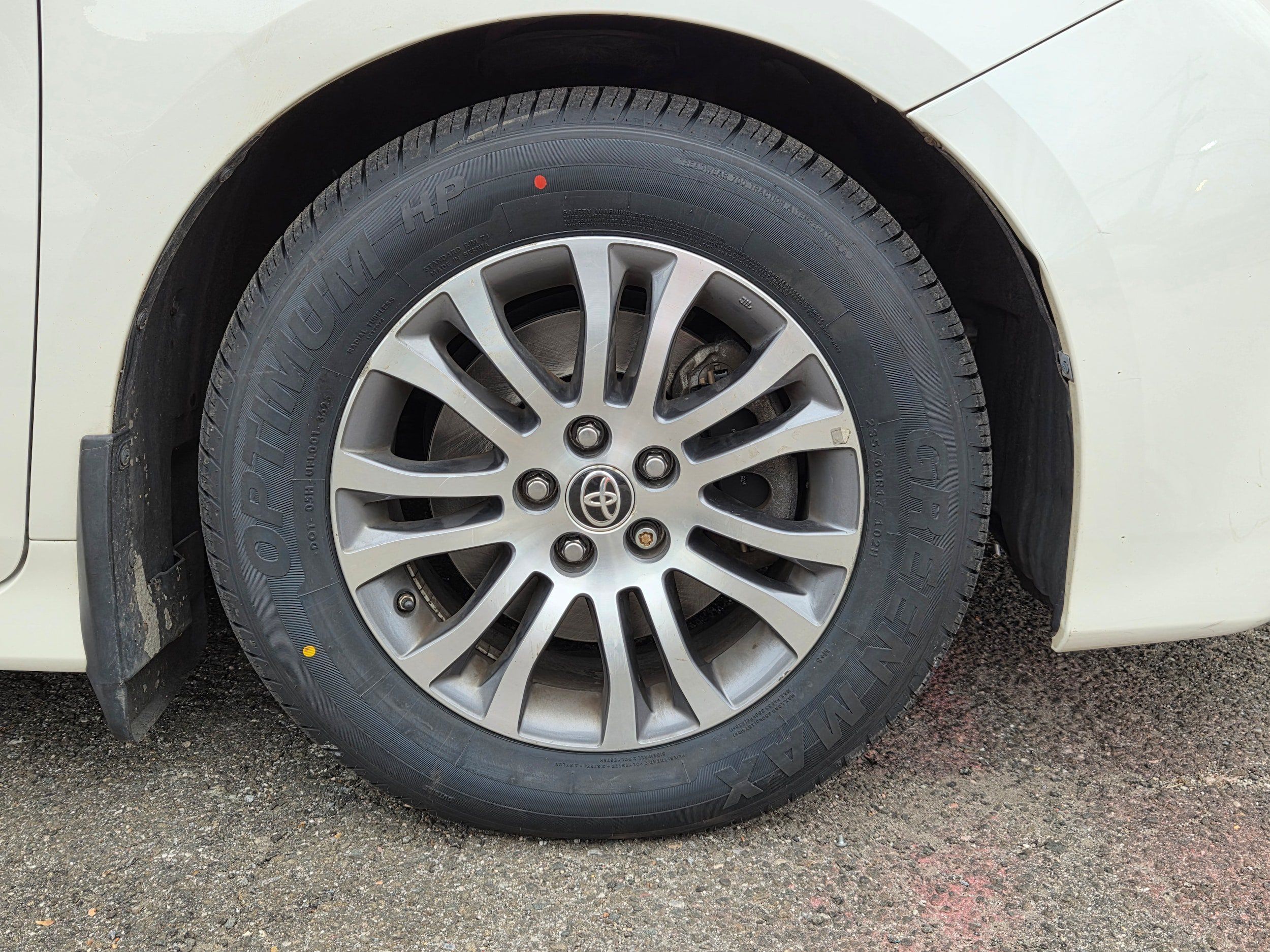 Used 2020 Toyota Sienna XLE FWD image 10