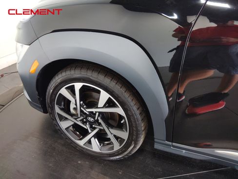 Used 2022 Hyundai Kona Limited image 37