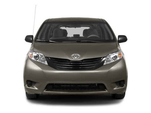 Used 2014 Toyota Sienna Limited w/ Limited Premium Package AWD/4WD image 4