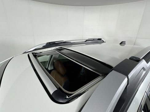 Used 2023 Subaru Outback Touring image 23