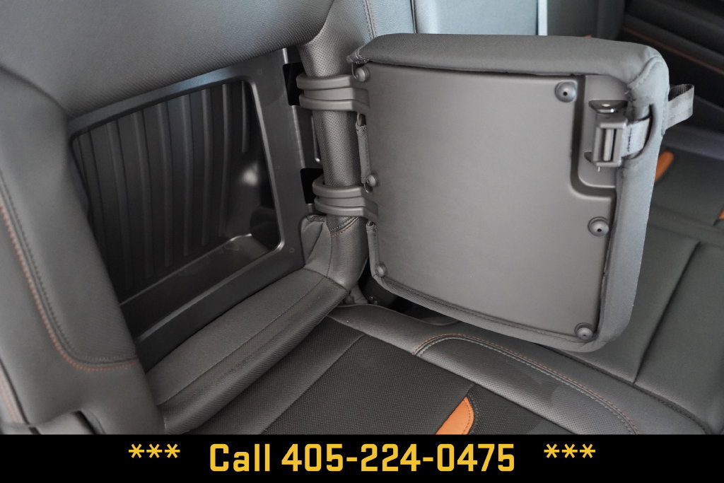Used 2024 GMC Sierra 2500 AT4 w/ AT4 Preferred Package AWD/4WD image 33