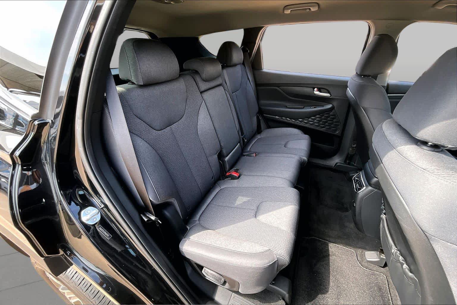 Used 2023 Hyundai Santa Fe SEL w/ Cargo Package AWD/4WD image 19