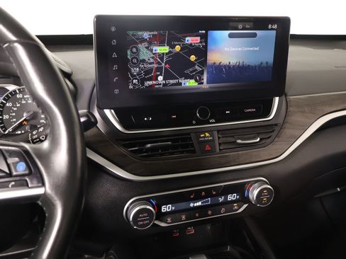Used 2023 Nissan Altima 2.5 SL FWD image 5