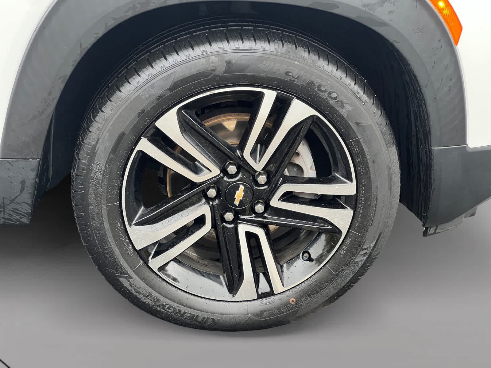 Used 2023 Chevrolet TrailBlazer LT FWD image 19