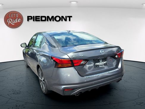 Used 2021 Nissan Altima 2.5 SL FWD image 7