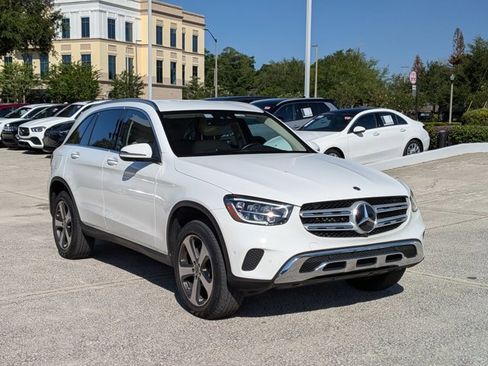 Certified 2022 Mercedes-Benz GLC 300 4MATIC image 3