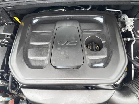 Used 2020 Jeep Grand Cherokee Limited AWD/4WD image 48