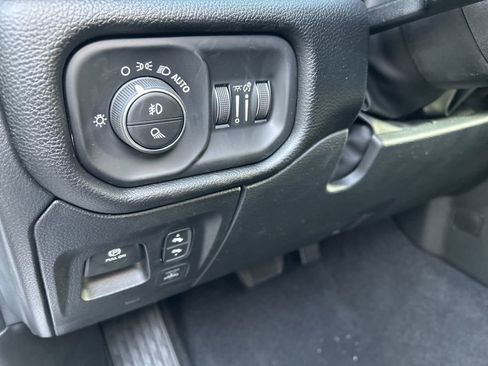 New 2026 RAM 1500 Laramie w/ Laramie Preferred Package image 25