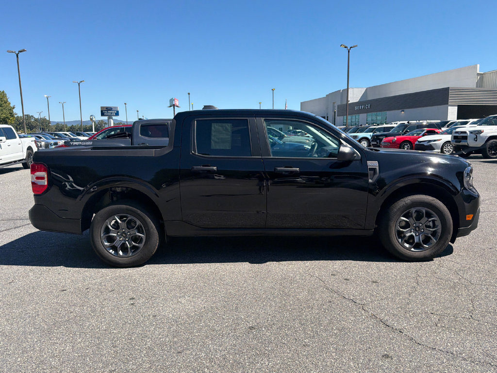 Used 2026 Ford Maverick XLT w/ Equipment Group 301A AWD/4WD image 8