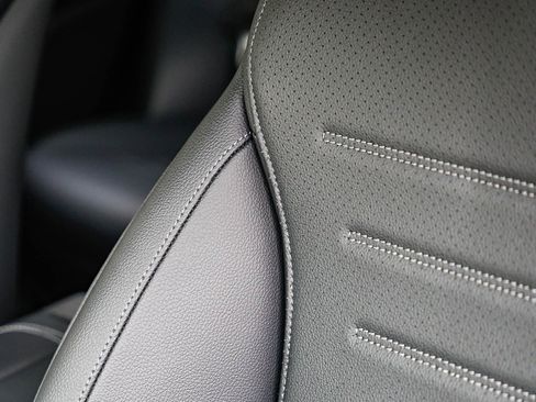 New 2025 Mercedes-Benz GLC 300 GLC 300 image 24