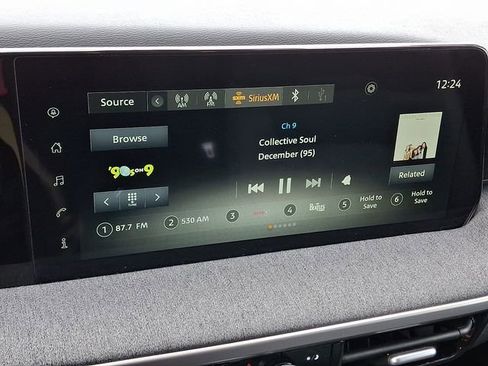 Certified 2025 Nissan Kicks SV image 20