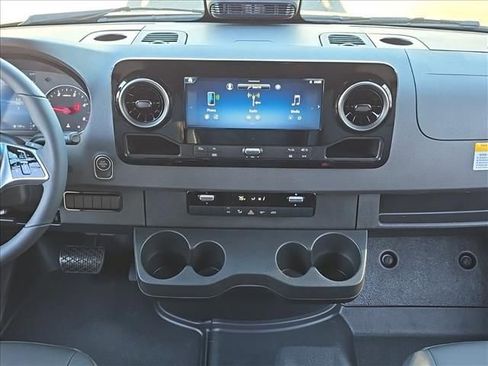 New 2026 Mercedes-Benz Sprinter 2500 image 15