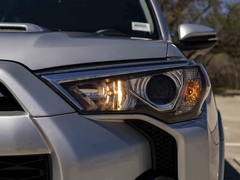 Used 2023 Toyota 4Runner TRD Off-Road Premium image 11