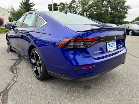 Used 2023 Honda Accord Sport image 4