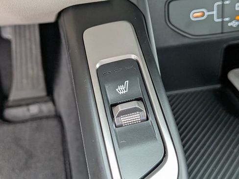 New 2026 Kia Sorento S FWD image 24