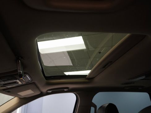 Used 2021 Kia Telluride EX image 3