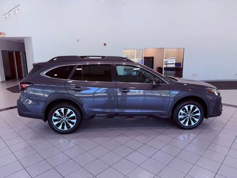 Used 2024 Subaru Outback Limited XT w/ Popular Package #2 AWD/4WD image 17