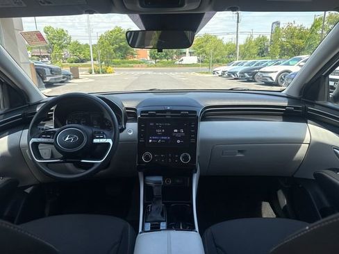 Used 2022 Hyundai Tucson SEL FWD image 12