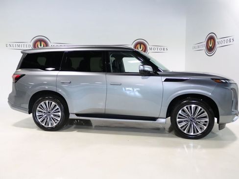 Used 2025 INFINITI QX80 Sensory AWD/4WD image 35