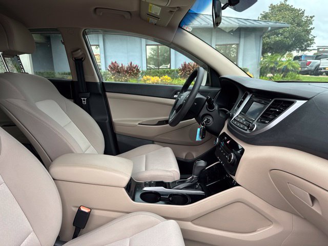 Used 2017 Hyundai Tucson SE w/ SE Popular Package 02 FWD image 11