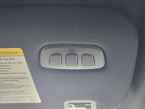 Used 2025 Ford Explorer ST image 45