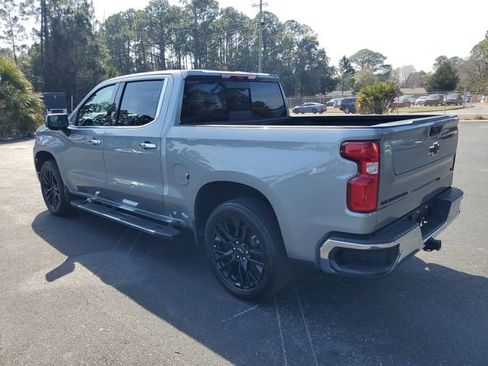 Certified 2025 Chevrolet Silverado 1500 LTZ image 4