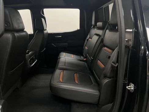 Used 2021 GMC Sierra 1500 AT4 w/ AT4 Preferred Package AWD/4WD image 28