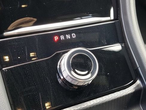 New 2024 Jeep Grand Cherokee L Altitude RWD image 14