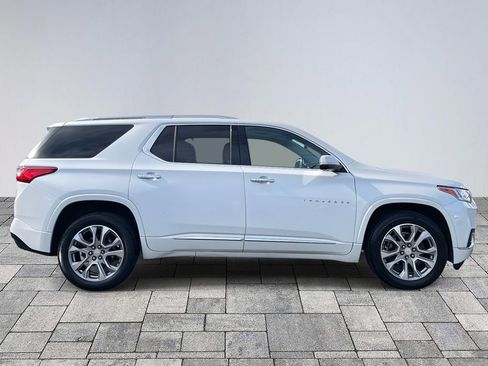 Used 2021 Chevrolet Traverse Premier image 8