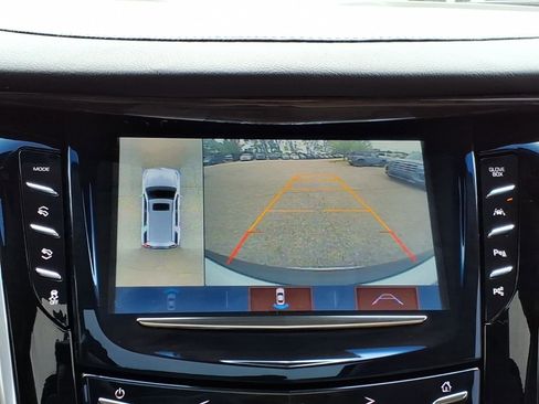 Used 2018 Cadillac Escalade Premium Luxury AWD/4WD image 25