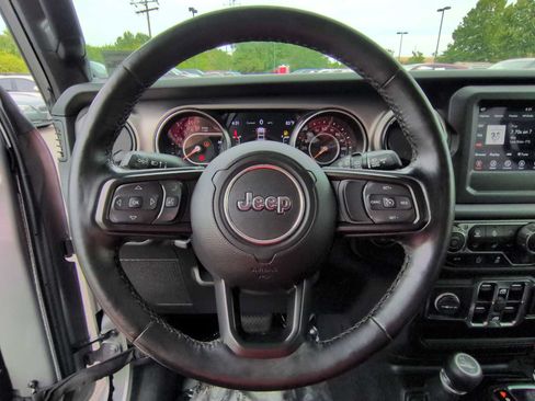Used 2020 Jeep Wrangler Unlimited Sport S AWD/4WD image 23
